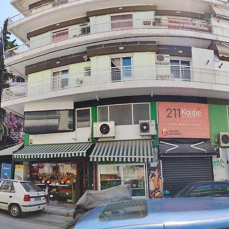 Άνετο Διαμέρισμα Στο Κέντρο Της Πόλης Xanthi Esterno foto